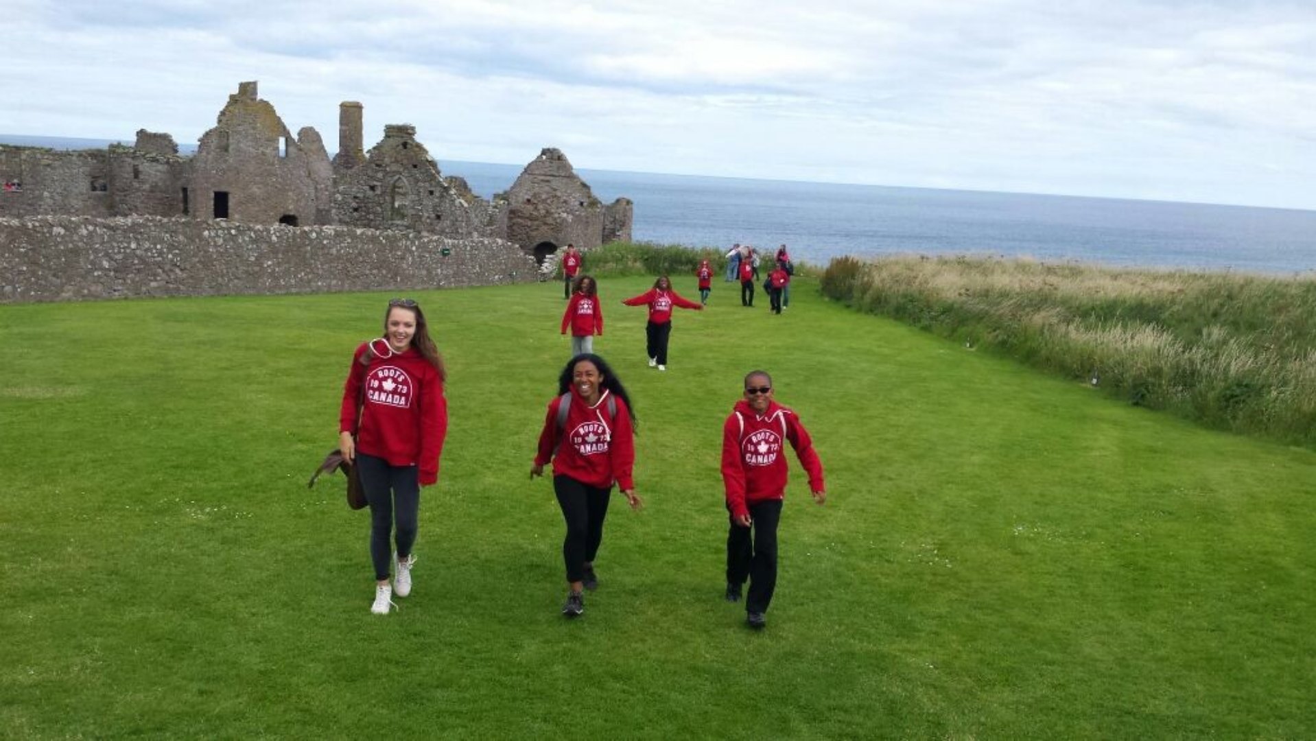 Scotland 2015: Stonehaven: Dunnottar Castle grounds