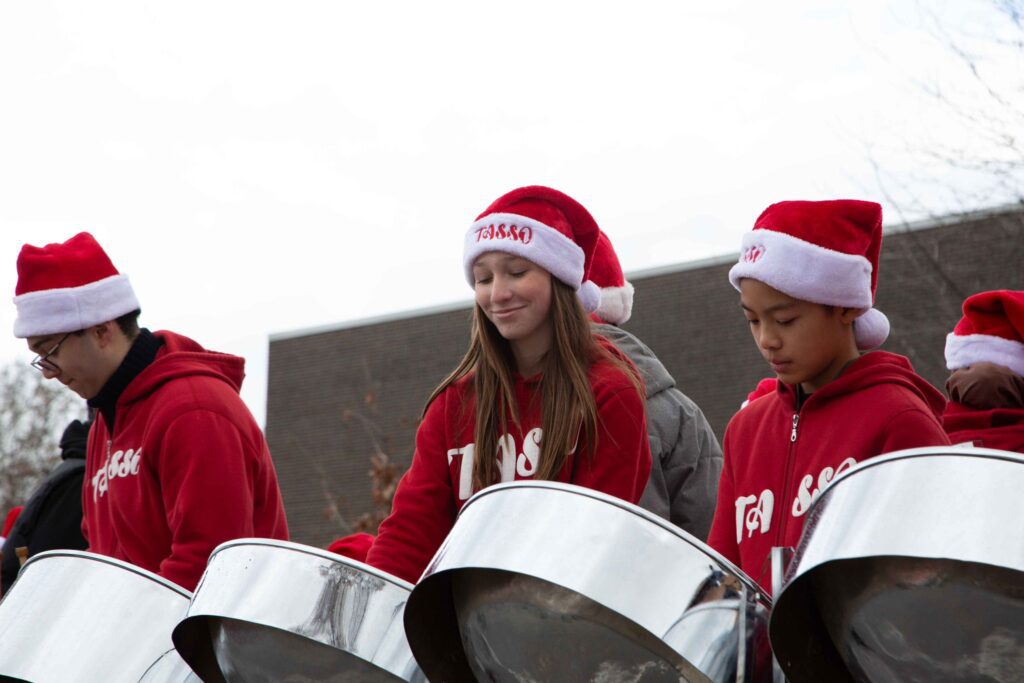 Toronto 120th Santa Claus Parade – Canada, photo 7