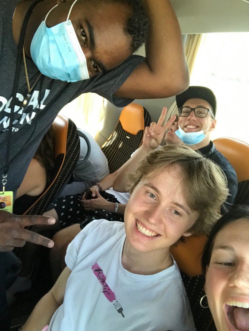 Italy 2023, Day 8: Misano: Bus vibes