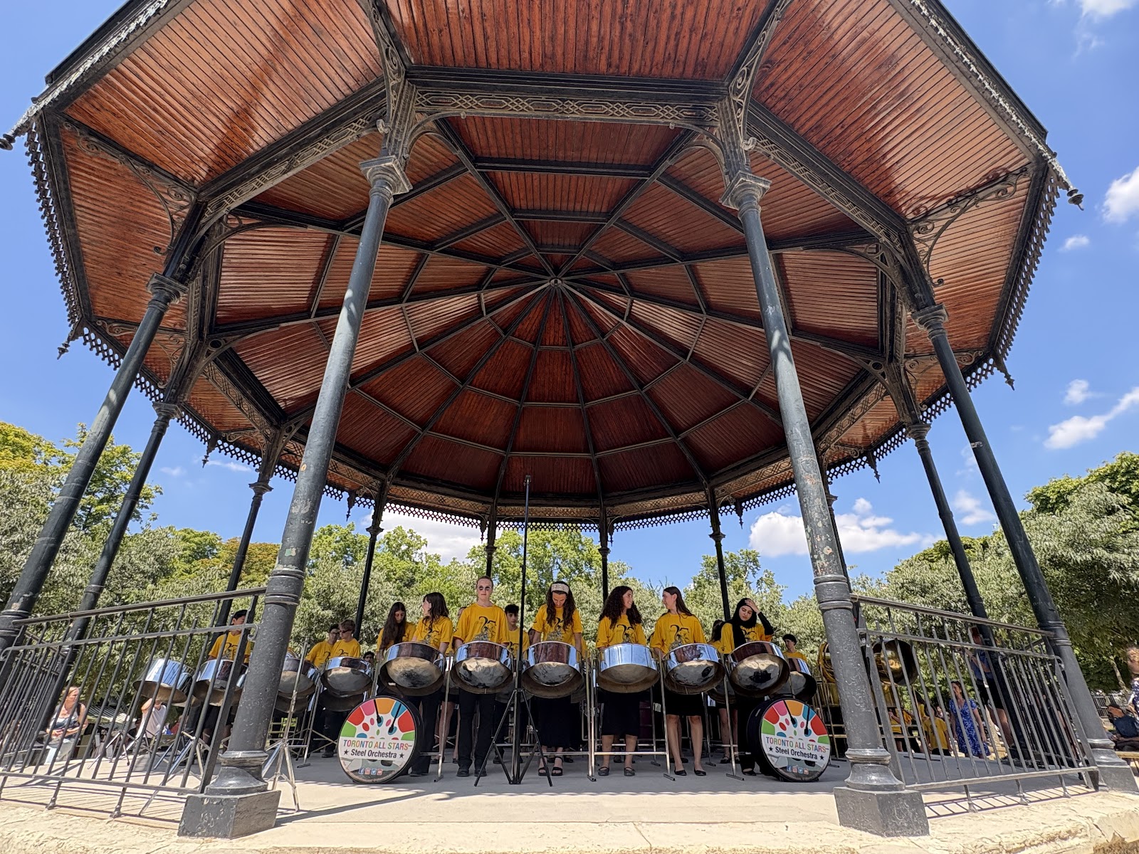 Grand Finale: Jardin du Luxembourg: TASSO performance photo